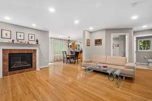 172 South St, Northborough, MA 01532 - Photo 7