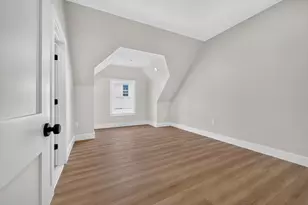 533 Washington St, Boston, MA 02124 - Photo 5