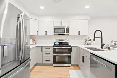 37 Constitution Ln #39, Danvers, MA 01923 - Photo 17