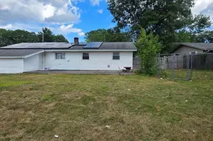 126 Lynn Rd, Brockton, MA 02302 - Photo 23
