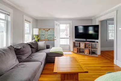 27 Pitcher Ave, Medford, MA 02155 - Photo 11
