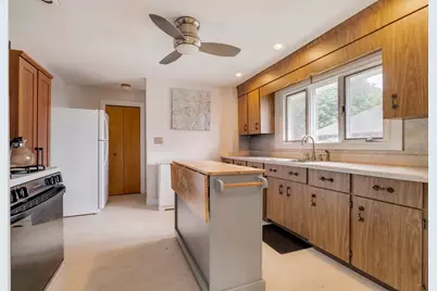 27 Pitcher Ave, Medford, MA 02155 - Photo 15