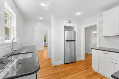 10-12 Auburn St, Waltham, MA 02453 - Photo 13