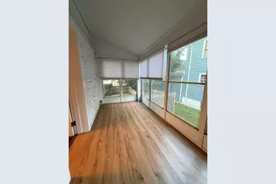 291 Russett Rd, Brookline, MA 02467 - Photo 13
