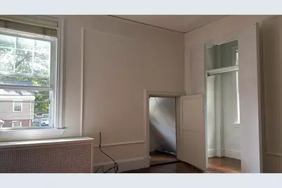 291 Russett Rd, Brookline, MA 02467 - Photo 9