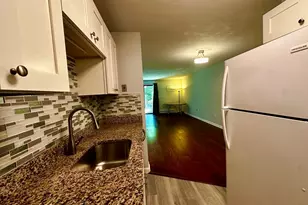 1205 Grafton St, Worcester, MA 01604 - Photo 13