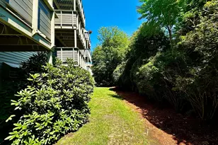 1205 Grafton St, Worcester, MA 01604 - Photo 33