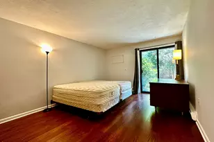1205 Grafton St, Worcester, MA 01604 - Photo 15