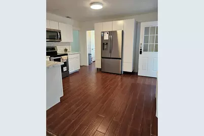 15 Dinsmore Street, Lowell, MA 01852 - Photo 9