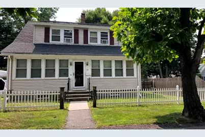 15 Dinsmore Street, Lowell, MA 01852 - Photo 3