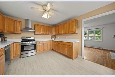 58 Basse Rd, Lynn, MA 01905 - Photo 3