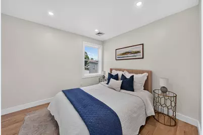 20 Washington Pl, Malden, MA 02148 - Photo 9
