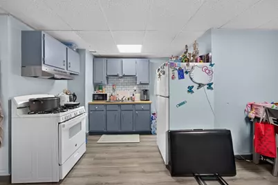 106-108 Grand St, Lowell, MA 01851 - Photo 7