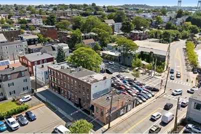 25 Divison St, Chelsea, MA 02150 - Photo 3