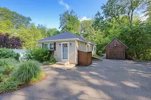 19 Knoll Rd, Hopkinton, MA 01748 - Photo 1
