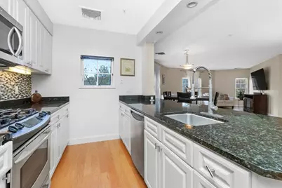 501 Commerce Dr #2204, Braintree, MA 02184 - Photo 5