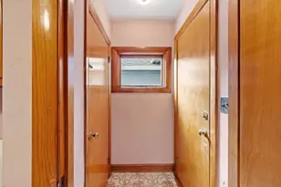 20 Greenwood Rd, Peabody, MA 01960 - Photo 3