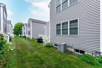 304 Village Ln #304, Bellingham, MA 02019 - Photo 27