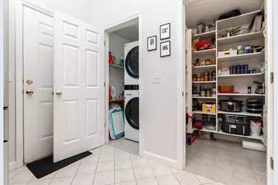 304 Village Ln #304, Bellingham, MA 02019 - Photo 9
