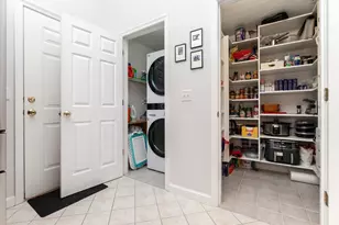 304 Village Ln, Bellingham, MA 02019 - Photo 9