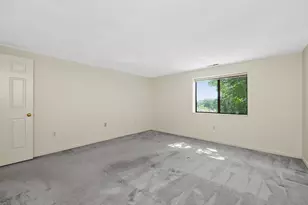 28 9th St, Medford, MA 02155 - Photo 19