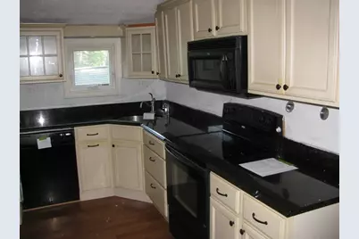 128 N Lake Ave, Southwick, MA 01077 - Photo 5