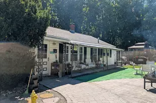 23 Wilderwood Ave, Leominster, MA 01453 - Photo 3