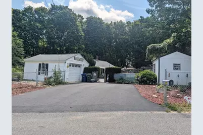 23 Wilderwood Ave, Leominster, MA 01453 - Photo 1