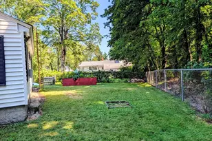 23 Wilderwood Ave, Leominster, MA 01453 - Photo 17