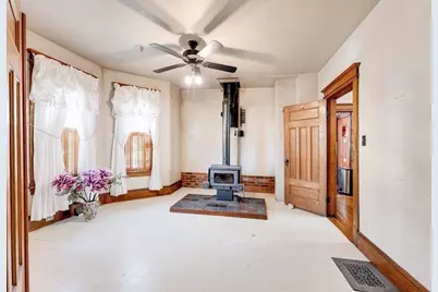 95 Grand St, Springfield, MA 01108 - Photo 15