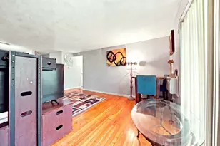 10 Coffey St, Boston, MA 02122 - Photo 11