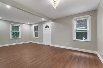 2 Clarendon St, Taunton, MA 02780 - Photo 13