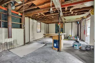 2 Clarendon St, Taunton, MA 02780 - Photo 11