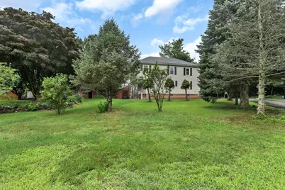 2 Clarendon St, Taunton, MA 02780 - Photo 7