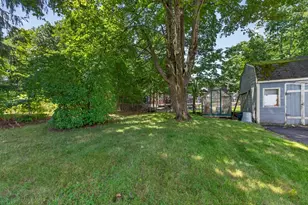 72 Chestnut St, Clinton, MA 01510 - Photo 39