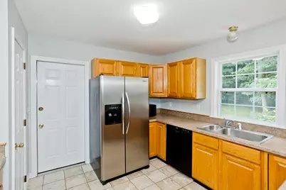 20 Avis Circle, Northampton, MA 01062 - Photo 15