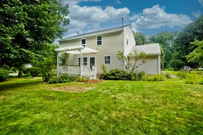 20 Avis Circle, Northampton, MA 01062 - Photo 3