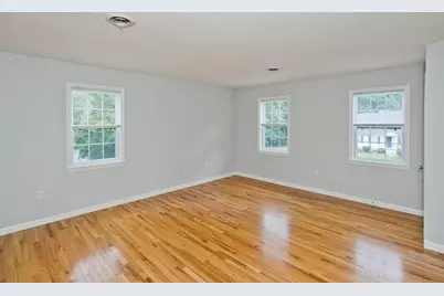20 Avis Circle, Northampton, MA 01062 - Photo 25
