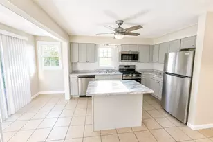63 Prairie Ave, Swansea, MA 02777 - Photo 7