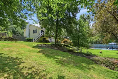 22 Mary Dr, West Boylston, MA 01583 - Photo 9