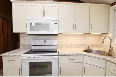 12 Twelfth Ave, Wareham, MA 02571 - Photo 7