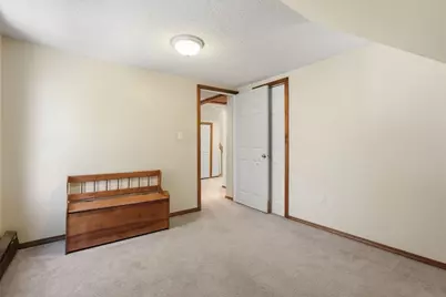 33 Baltimore Ave, Chicopee, MA 01020 - Photo 23