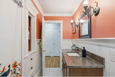 37 Frederickson Ave, Worcester, MA 01606 - Photo 21