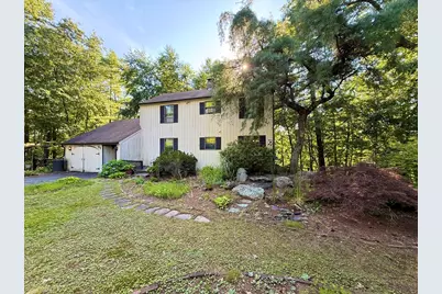 51 Ridge Way, Sturbridge, MA 01566 - Photo 1