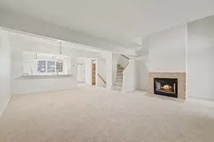 6 Lilac Ct, Hopkinton, MA 01748 - Photo 7
