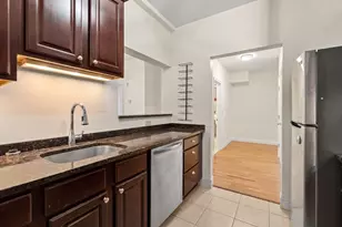 40 Heather St, Beverly, MA 01915 - Photo 7