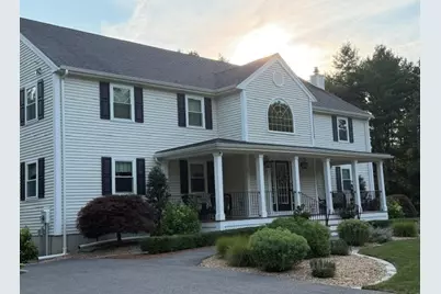 360 Myricks St, Taunton, MA 02718 - Photo 3