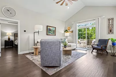 21 Phoebe St #21, Methuen, MA 01844 - Photo 9