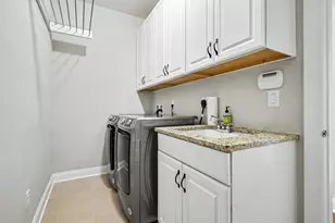 21 Phoebe St, Methuen, MA 01844 - Photo 27