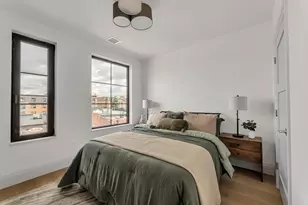 34 Oak St, Boston, MA 02136 - Photo 9
